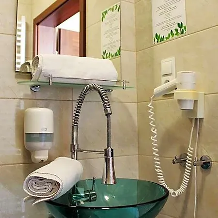 Bukowa Przystan Bed and breakfast