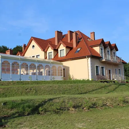 Alojamento de Acomodação e Pequeno-almoço Bukowa Przystan