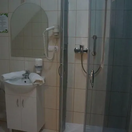 Bukowa Przystan 4*